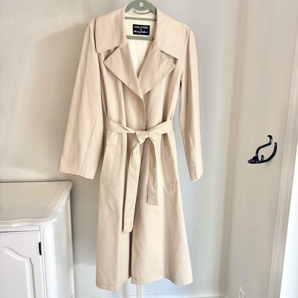 Vintage Halston for Misty Harbor Cream Trench Coat, Size 16